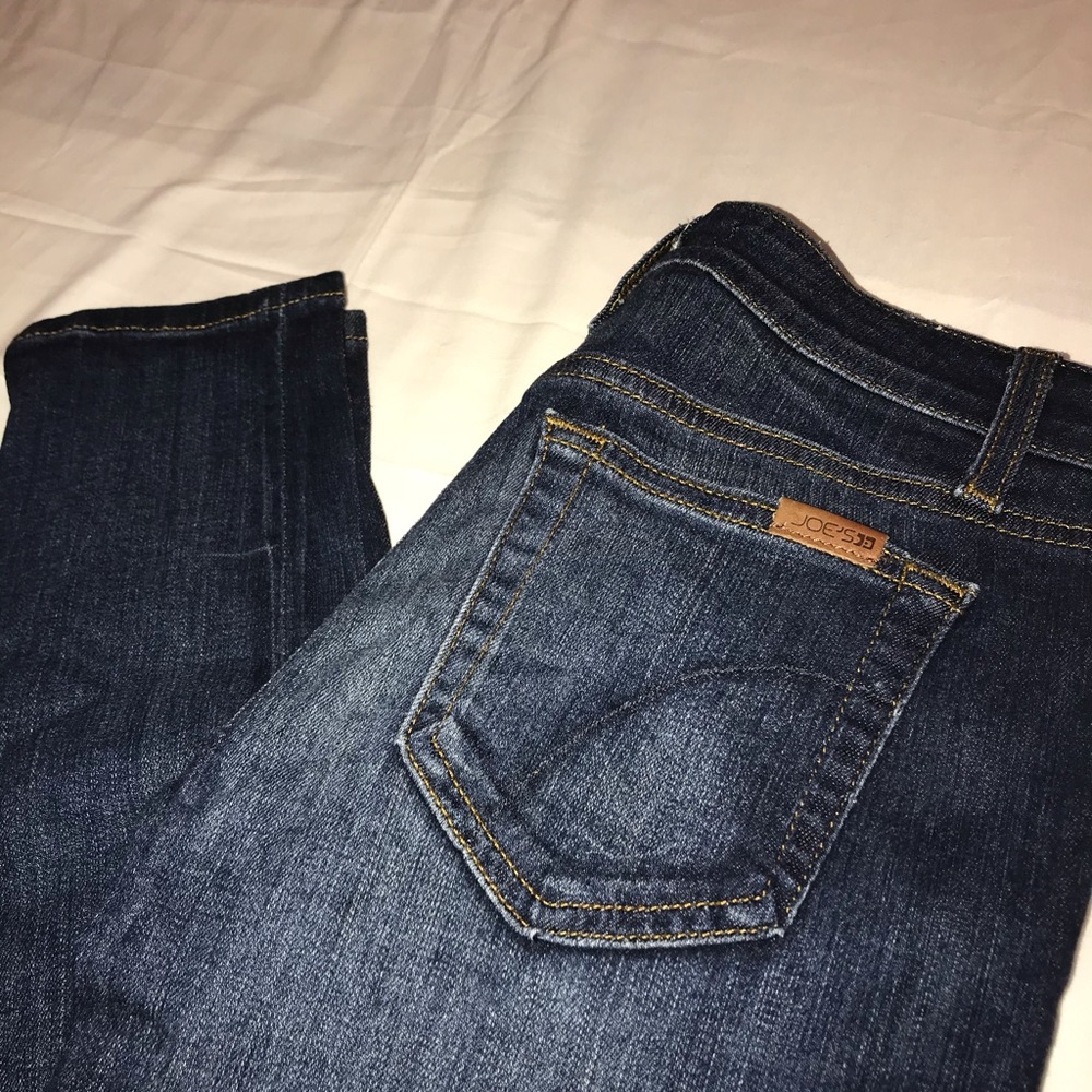Joe’s Jeans Icon Skinny Ankle 27